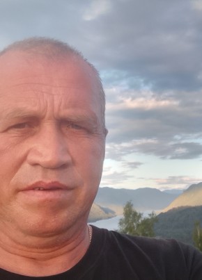 Михаил из Челябинска 55 лет