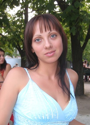 Mila, 31, Russia, Yekaterinburg