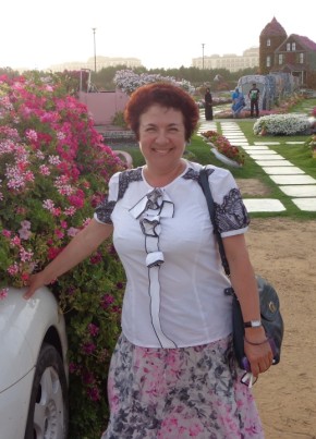 Марина, 62, Россия, Москва