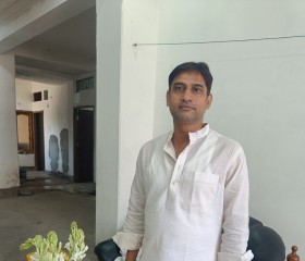 Ejaz, 20, Varanasi
