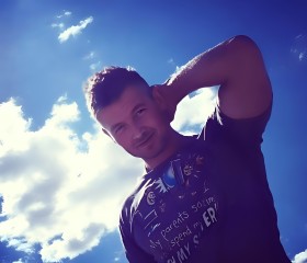 Artyem, 42, Charleroi