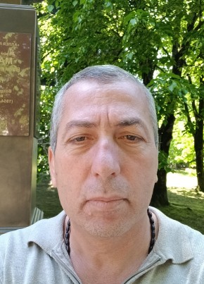 Dima, 50, Abkhazia, Sokhumi