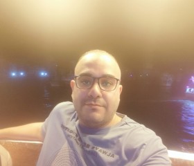 Alaa, 37, Al Mahallah al Kubra