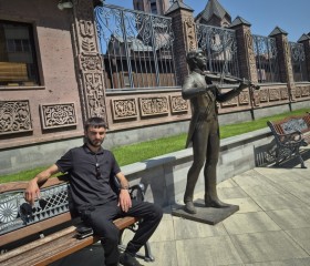 Makich, 25, Pashkovskiy