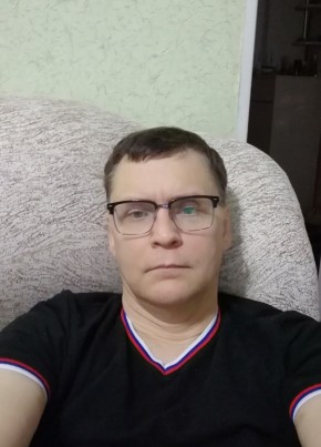 Иван, 60, Россия, Кострома