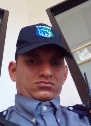 José Ricardo, 31, República de Honduras, La Ceiba