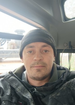 Рустам из Усть-Катава 33 года