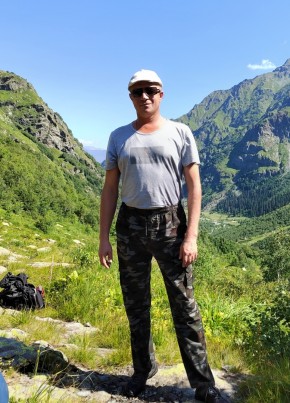 Дмитрий из Майкопа 49 лет