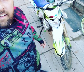 Svyatoslav, 40, Beryozovsky