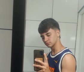 Camilo, 18, Tandil