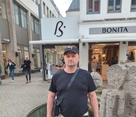 Yuriy, 55, Cloppenburg