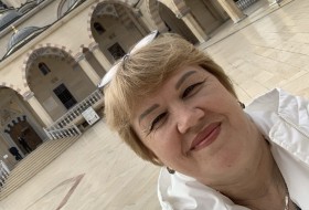 Irina, 54 - Just Me