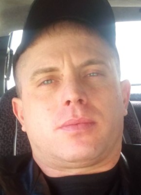 Sergey, 46, Russia, Korenovsk