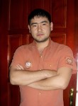 Aybek, 43, Bishkek