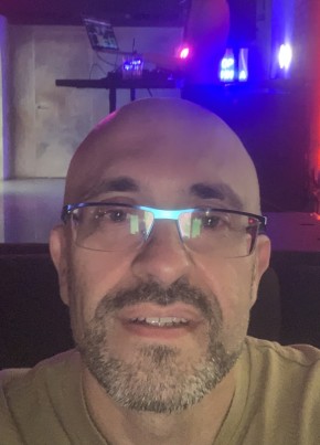 Anton, 45, Russia, Moscow
