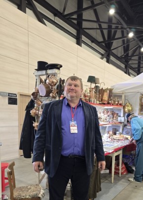 Михаил из Санкт-Петербурга 54 года