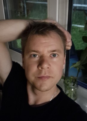 Иван из Череповеца 32 года