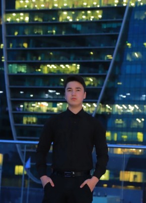 Oybek, 18, Russia, Moscow