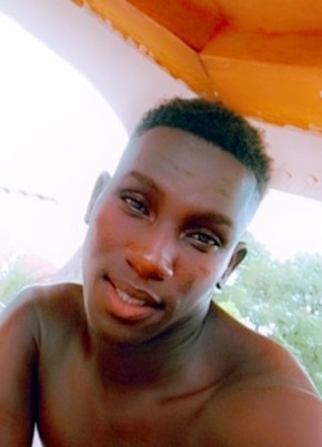Musa, 26, Republic of The Gambia, Bathurst