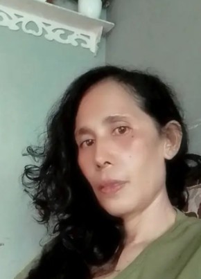 Lina, 44, Indonesia, Kota Surabaya