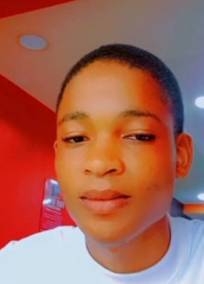 OluwaferanmI Sno, 18, Nigeria, Abuja