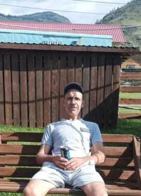 Андрей из Горно-Алтайска 45 лет