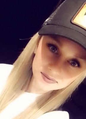 Olga, 23, Russia, Kemerovo
