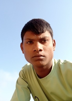 Vasava Bhimsing, 19, India, Surat