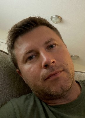 Евгений из Санкт-Петербурга 33 года