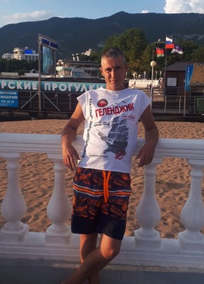 Павел, 42, Россия, Волхов