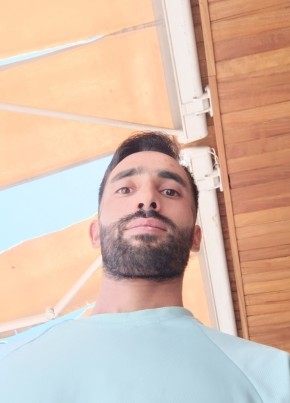 Furhan из Diyarbakır 26 лет