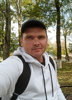 Василий Бро, 37, Россия, Бесскорбная