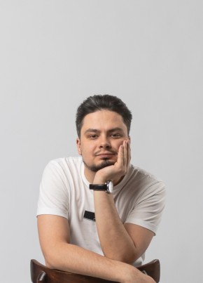 Дмитрий из Нахабино 33 года