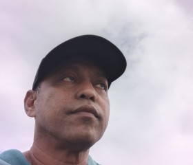 Man, 44, Lumut