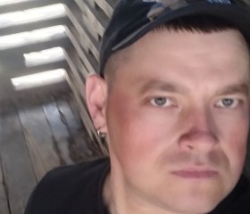 Roman, 35, Washington D.C.