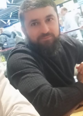 Арсен из Москвы 41 год