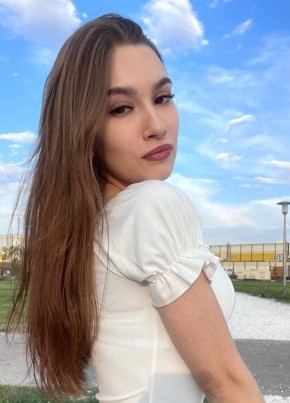 Катя, 23, Россия, Оренбург