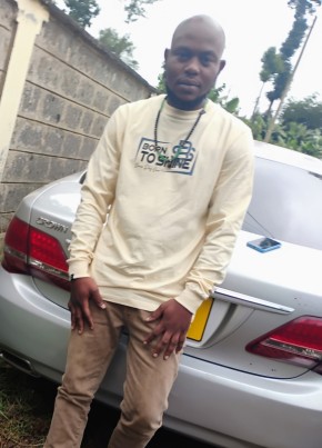 Nicholas Nginyo из Nairobi 33 года