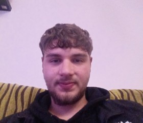 Θωμά, 19, Sindos