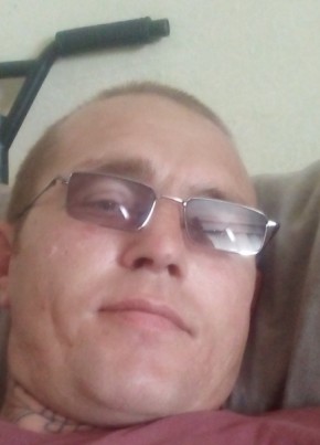 Павел, 35, Россия, Киренск