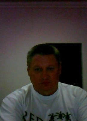 Иван, 65, Россия, Москва