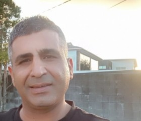 Shaker, 42, Brisbane