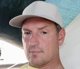 Konstantin, 42, Adler