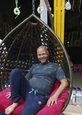 السيد, 44, الإمارات العربية المتحدة, إمارة الشارقة
