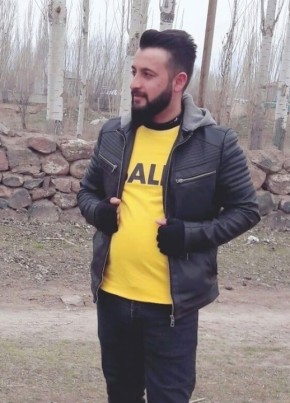 Ahmet, 22, Türkiye Cumhuriyeti, Yuvacık