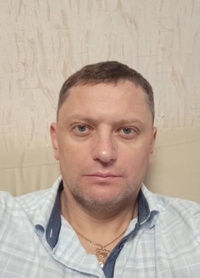 Артём из Екатеринбурга 45 лет