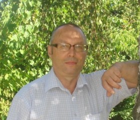 Сергей, 65 лет, Київ