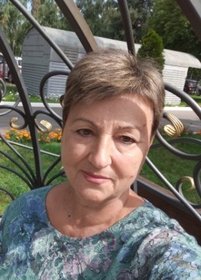 Татьяна, 66, Россия, Алушта
