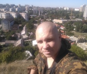 Илья, 37 лет, Севастополь