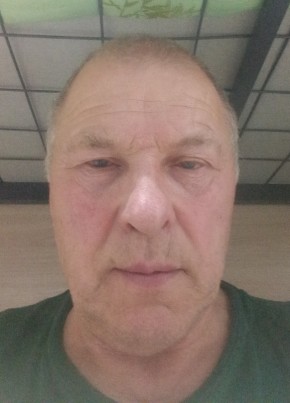 Александр из Торжока 68 лет